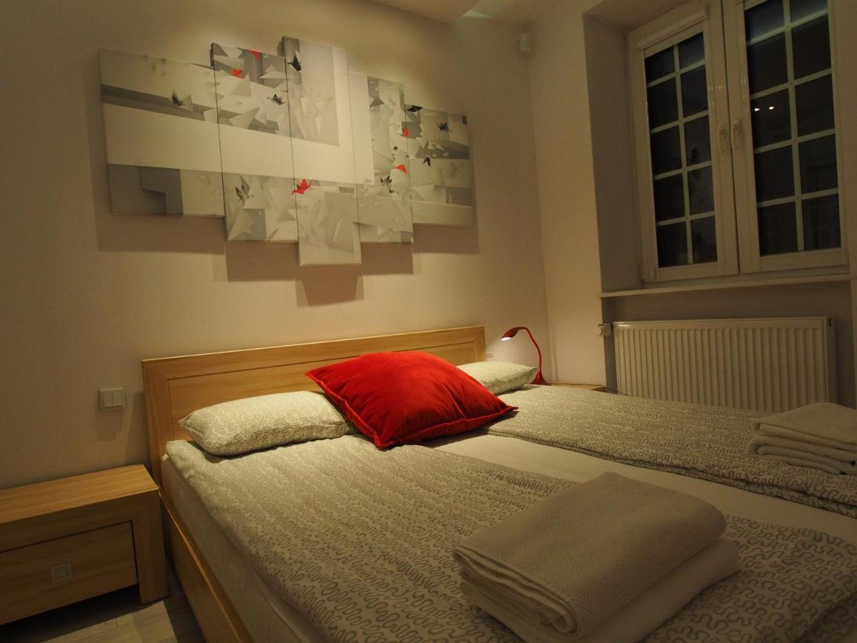 Grand-Tourist Amber Center Apartments Gdansk Bagian luar foto