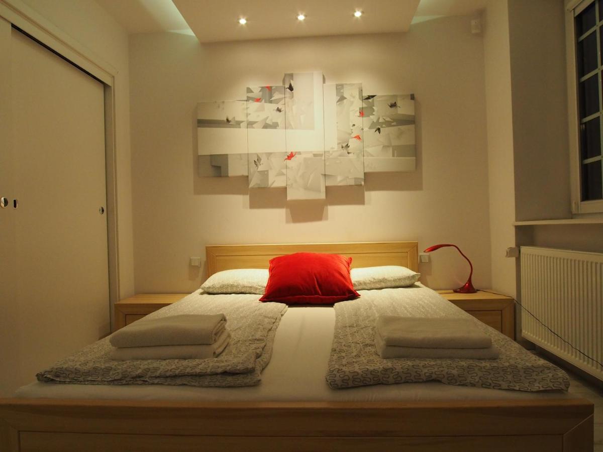 Grand-Tourist Amber Center Apartments Gdansk Bagian luar foto